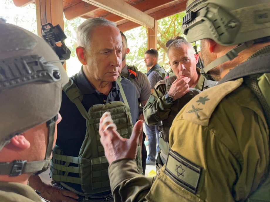 以色列总理赴最前线　“霸气两句话”暗示大军将攻进加沙