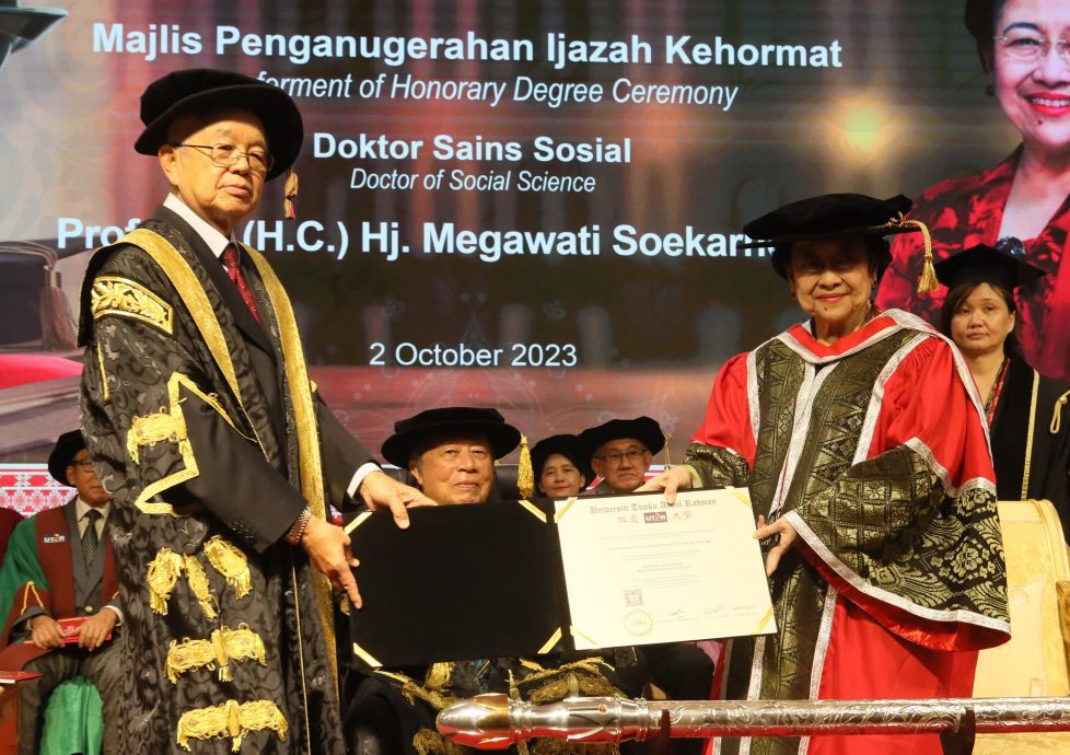 优大颁荣誉博士予印尼前总统 表彰成就与领导力