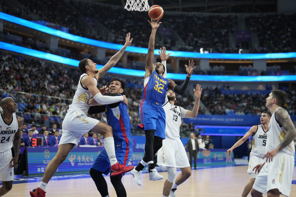 杭州亚运会篮球赛| 归化球员扛起二军  菲男篮奇迹夺冠