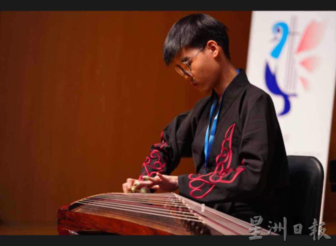 柔：封面【特稿】：古筝少年扬威海外, 联手夺下亚洲国际艺术节两项大奖
