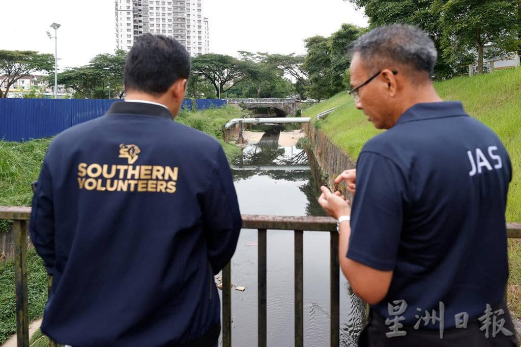 柔：新闻：柔14河流列最严重污染水平，大臣：设特工队处理