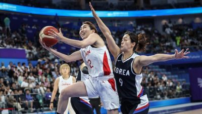 狂胜朝鲜56分闯决赛  中国女篮决战日本