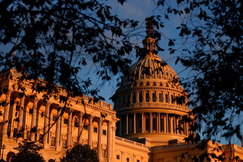 美众院通过临时开支法案   联邦政府“暂时”免关门 
