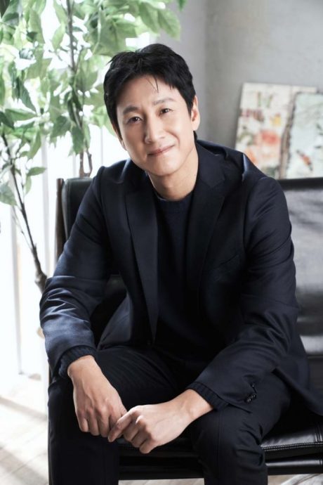 L姓顶级韩国演员涉嫌吸毒　网民疯猜《寄生上流》的他
