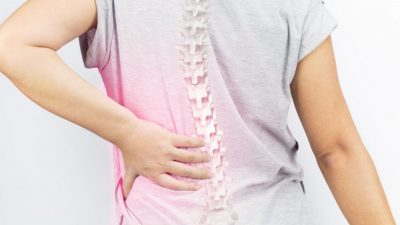 陈朝颖／工作后尾椎有出现摩擦声以及背椎疼痛，用药alendronate和物理治疗都没有改善。该怎么办？