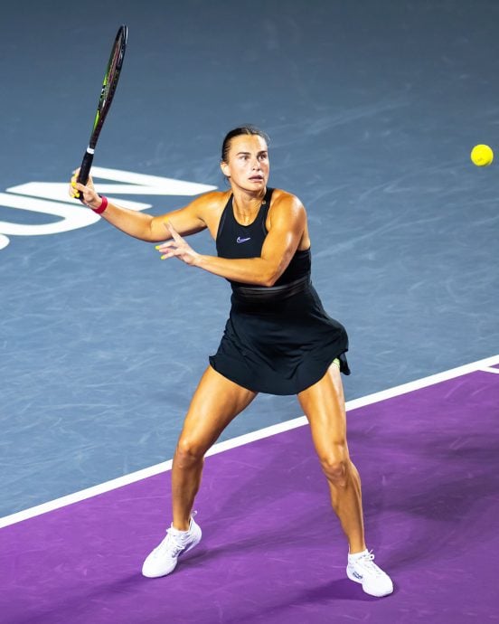 WTA年终总决赛|小组首仗直落两盘分挫对手  萨芭伦卡与佩古拉旗开得胜