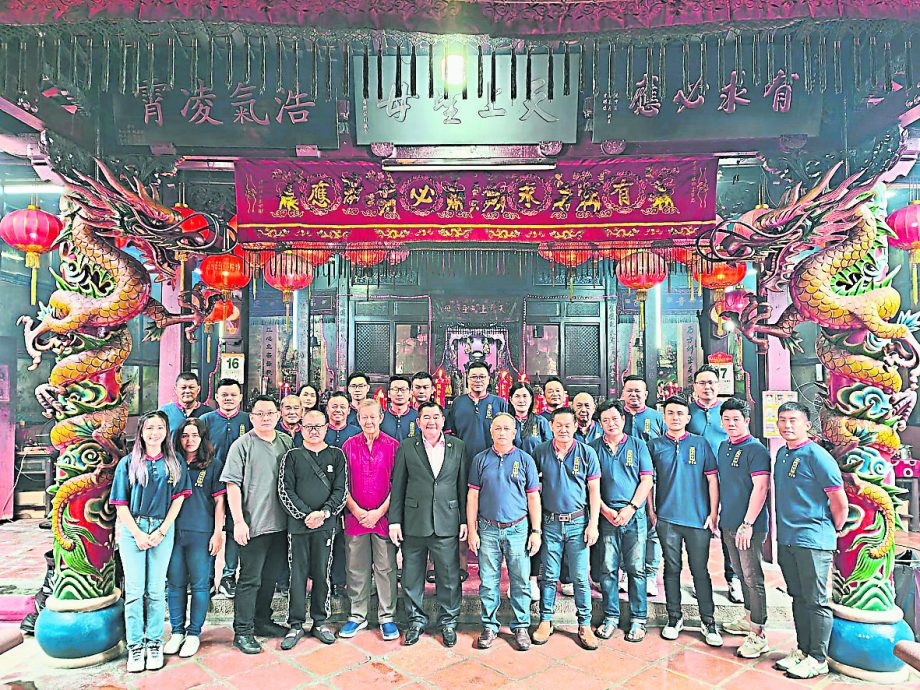 东4：吉兰丹镇兴宫主席颜永隆希望政府将超过200年的妈祖庙，列入官方旅游手册和相关宣传管道。