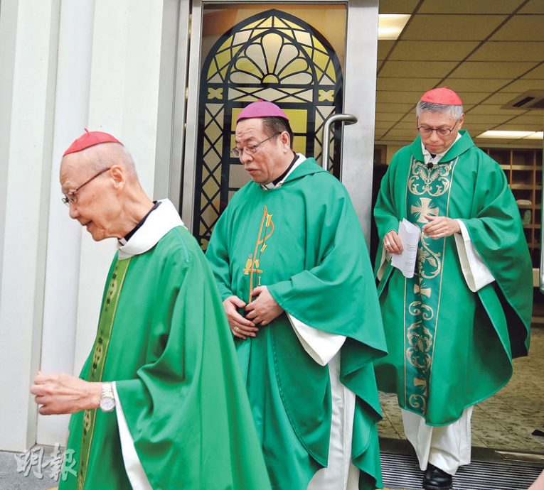 北京主教李山赴座堂弥撒 首次有中国教区人员参与