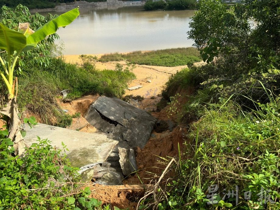 和丰竹芭花园土崩 排污管道结构受影响