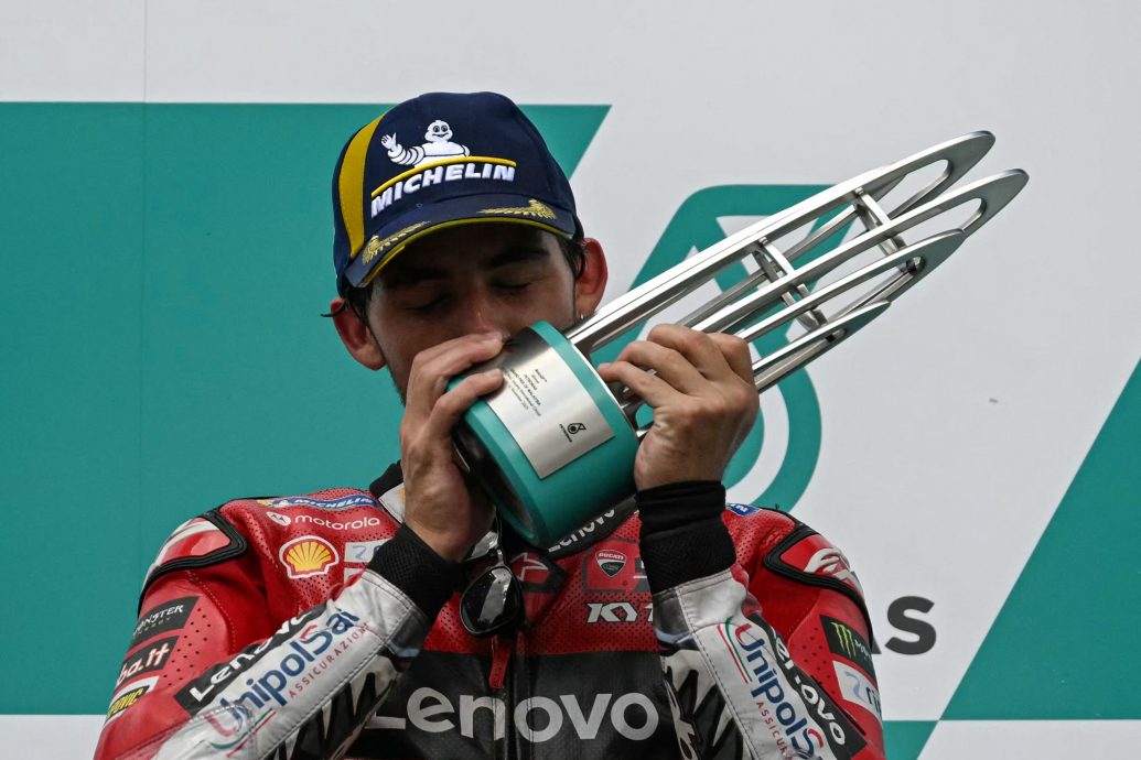 大马站世界摩托车大赛|终结近14个月MotoGP冠军荒  巴斯蒂亚尼尼称霸雪邦