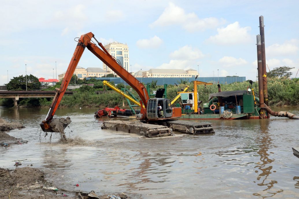 州议会/大臣：LLSB清理巴生河不只是挖沙卖钱