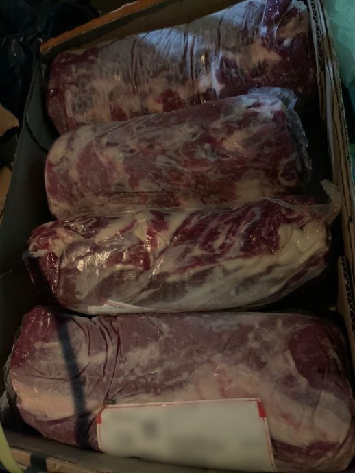**已签发**柔：马检疫局截获120公斤非法入口猪肉与牛肉