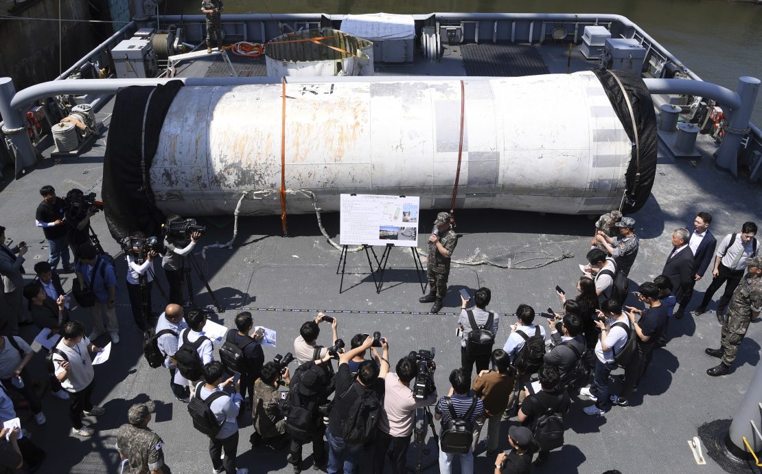 朝鲜通报日本周三起的10天内发射卫星 岸田：为可能“意外情况”做好应对准备