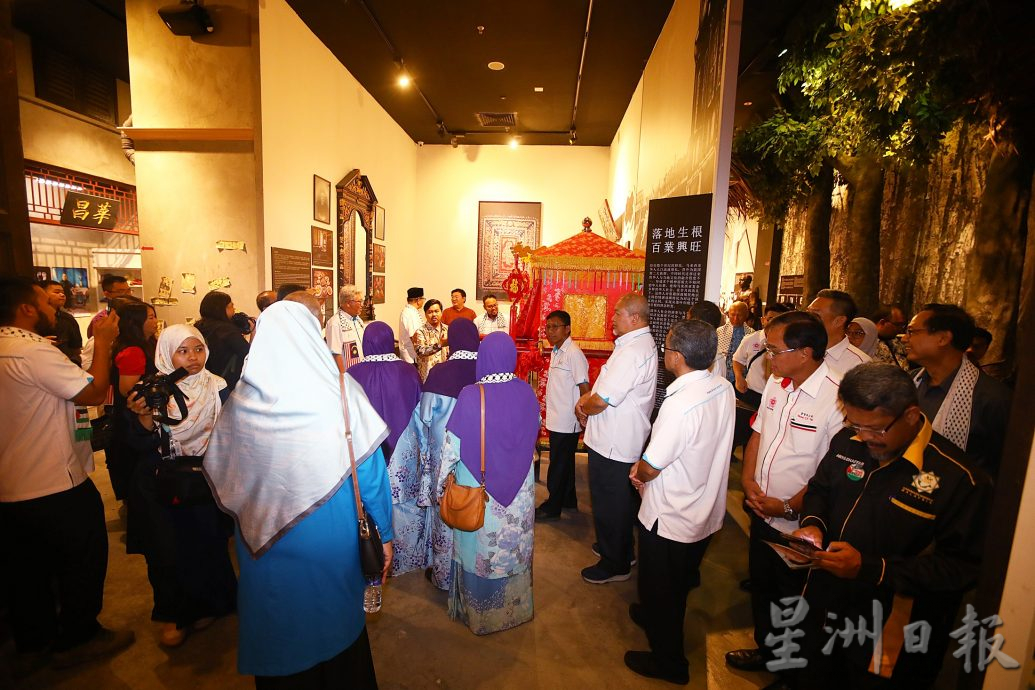 伊斯兰组织访问华总 参观华人博物馆