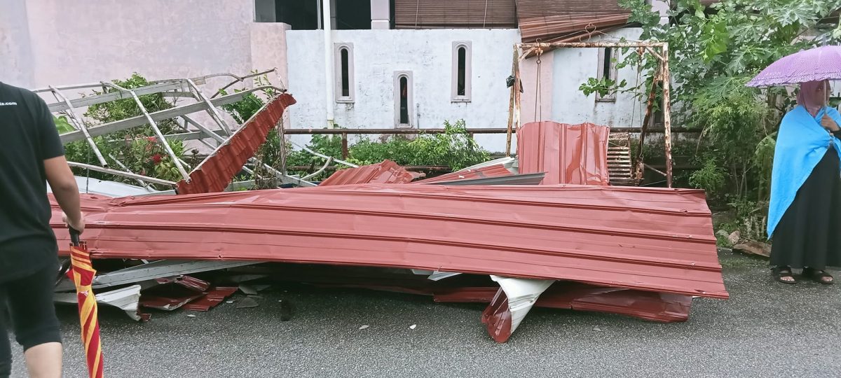 狂风暴雨侵袭 怡美鲁2C花园风灾毁住家