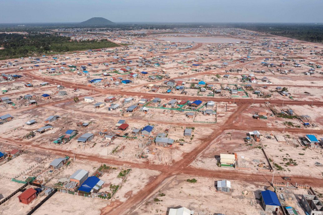 看世界 ∕人权组织抨柬埔寨政府强迁吴哥窟附近居民