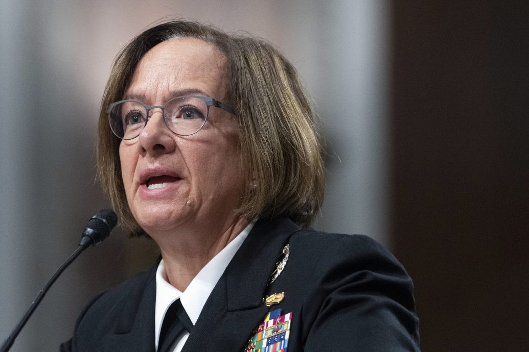 美参议院确认首位女性领导海军作战部