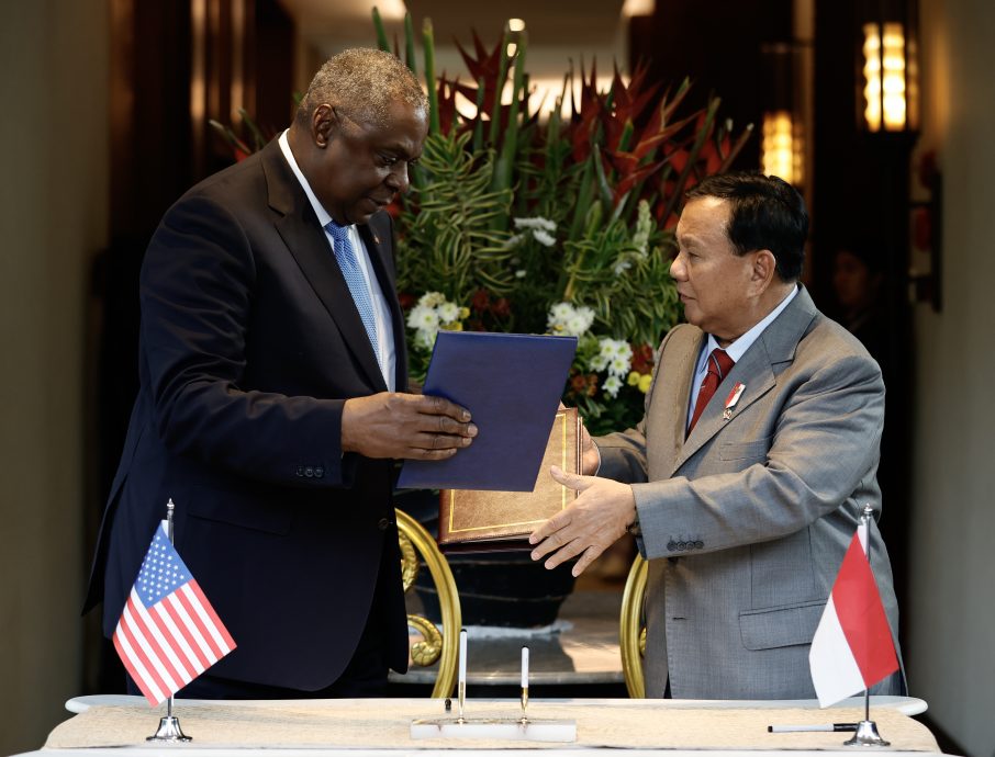  美国印尼签署国防合作协议
