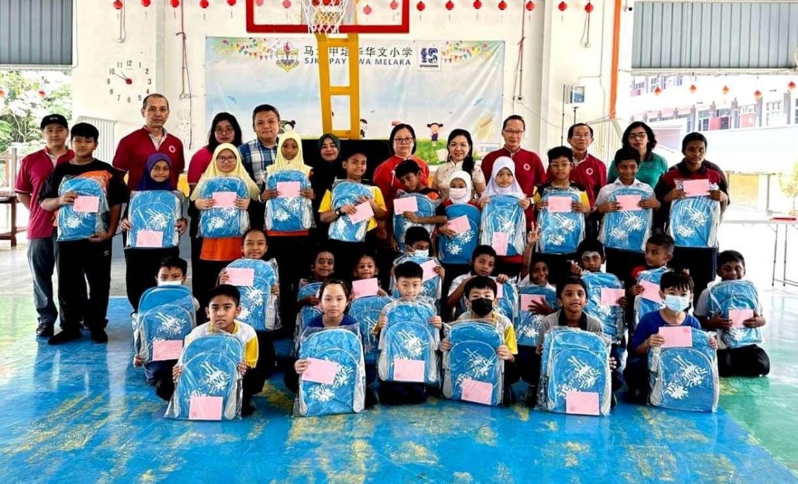 （古城版）马六甲中华传统文化促进会至巴也隆布3小学派援助金