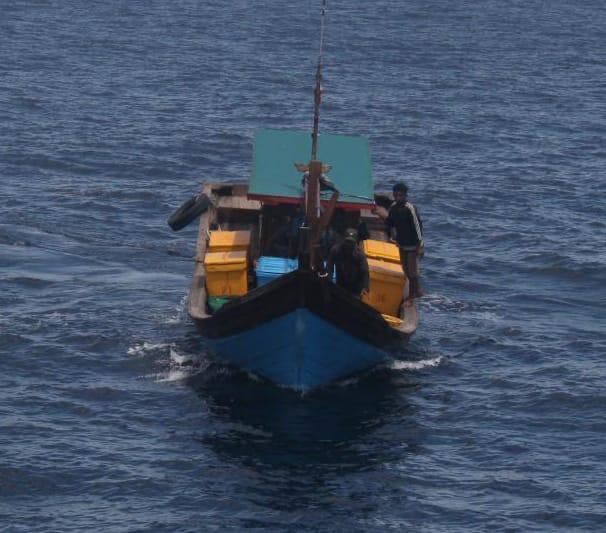 （大北马）无法出示合法文件 海事执法机构拦2印尼渔船