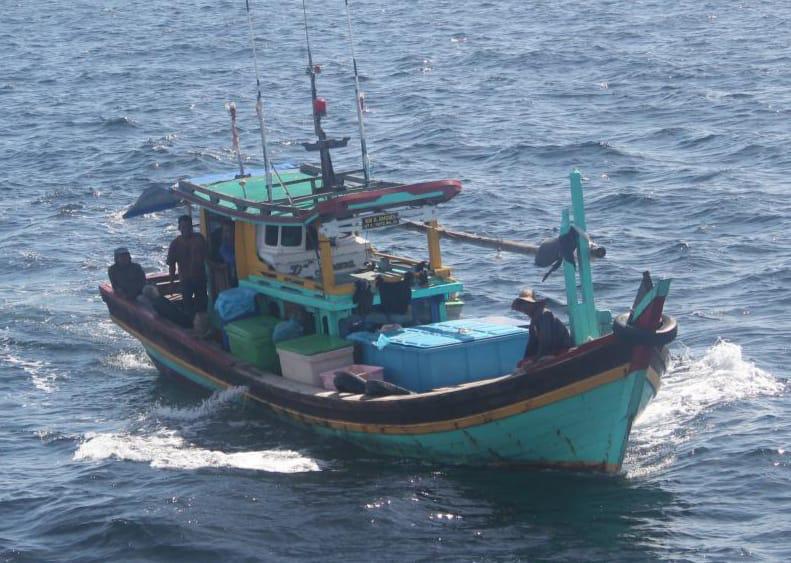（大北马）无法出示合法文件 海事执法机构拦2印尼渔船
