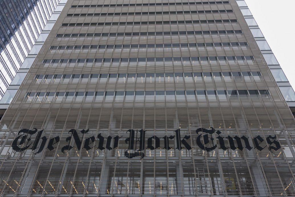 《纽约时报》告OpenAI侵权 媒体护地盘杠上科技业