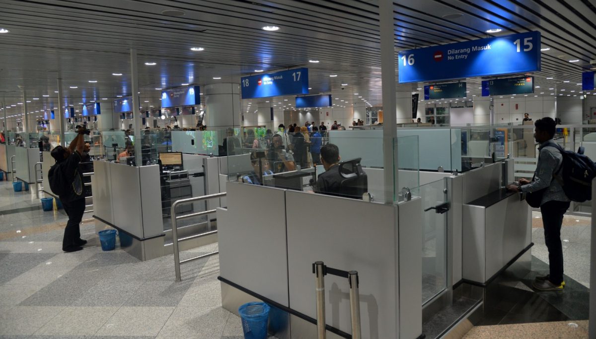  中国印度今免签证  移民局KLIA增设14柜台加速入境