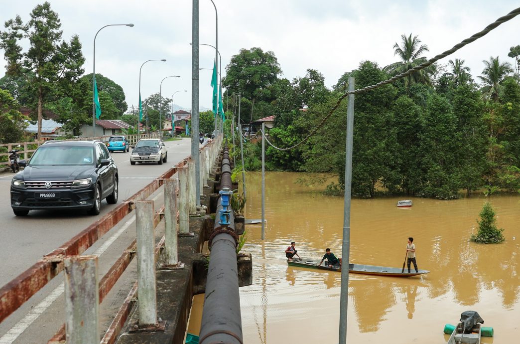 全国：吉兰丹州水灾灾黎人数继续减少，今天下午3时为止仍有3614人暂宿16所疏散中心。