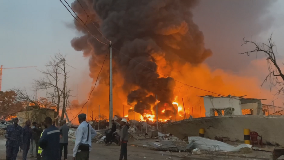 几内亚首都油库爆炸 传至少8死84伤