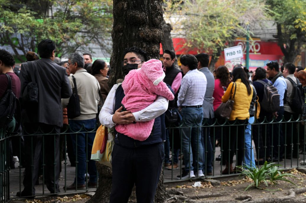 墨西哥中部地震规模5.8　首都摇晃民众逃上街