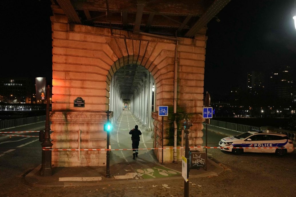 巴黎袭击路人案酿1死2伤 嫌凶称对穆斯林死亡感痛苦