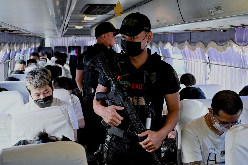打击人口贩卖和网络诈骗 菲律宾驱逐180名中国人