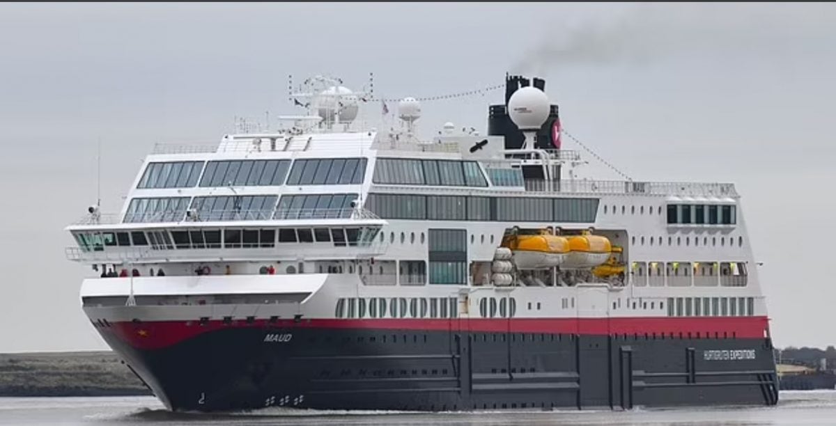 挪威邮轮北海遇风暴停电　失导航能力丹麦派船救援