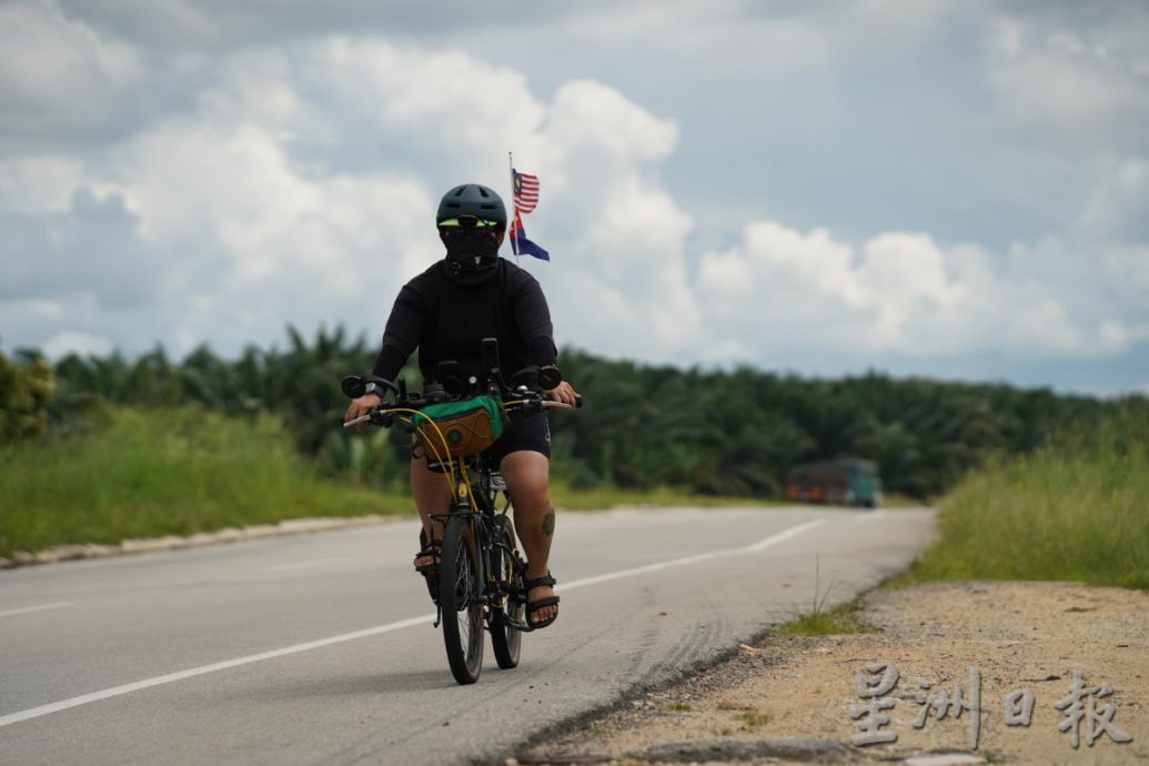 柔：【特稿】：40岁女子明年展开2024 Rasa Sayang计划，挑战帕米尔公路骑行并以大马美食与人交流