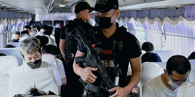 Philippines deports 180 Chinese detained in anti-trafficking raid