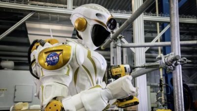 NASA研发“女武神” 未来或送机器人上太空