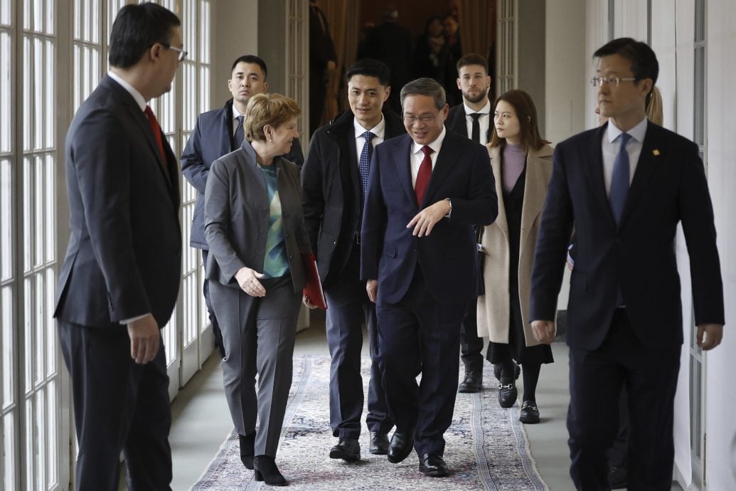 中国宣布给瑞士单方面免签 两国将推自贸协定升级