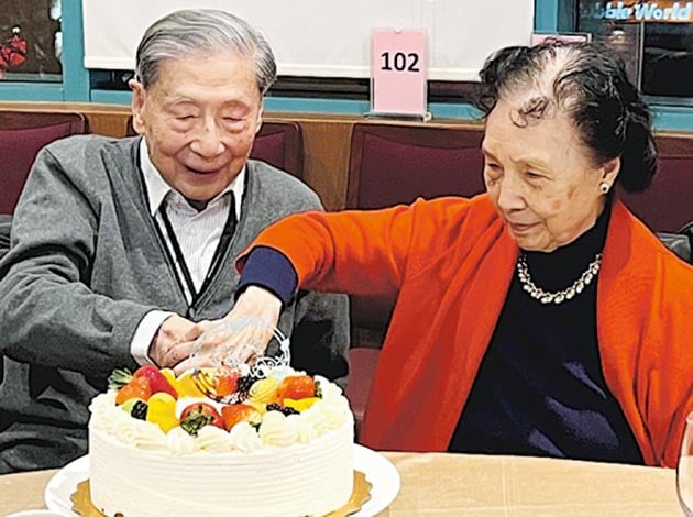 中国知名自由派学者  95岁茅于轼移民加拿大
