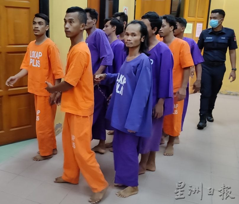 乘船偷渡回印尼落网 59非法外劳被控上庭