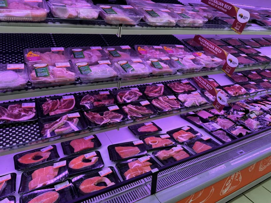 员工误把羊肉当“猪肉”卖 霸级市场澄清没卖非清真食品