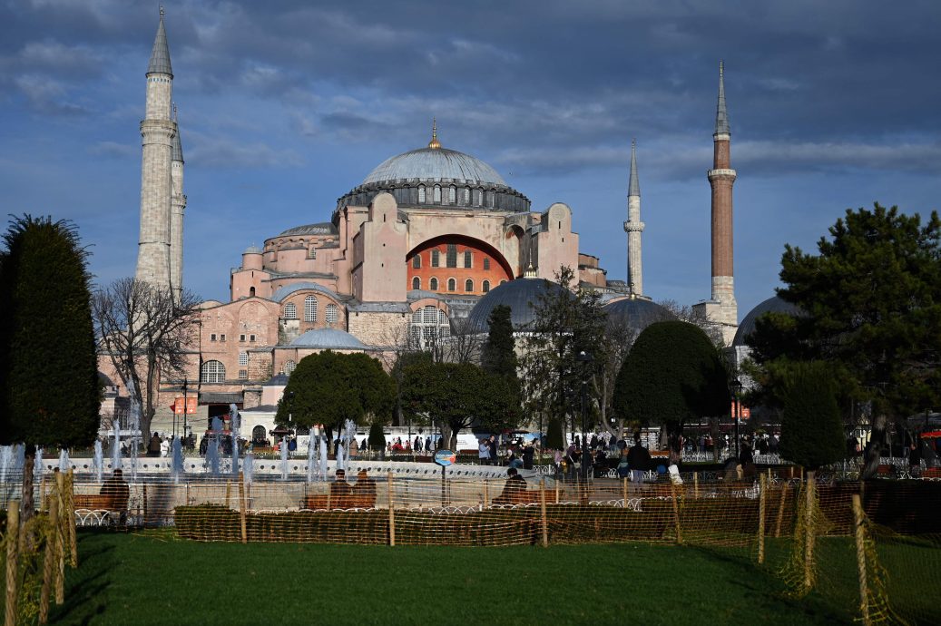 土耳其圣索菲亚大教堂收128令吉门票 游客限侧门出入