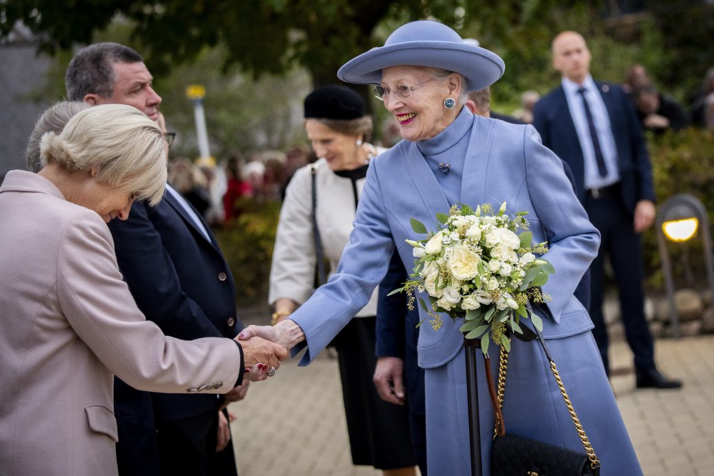 在位52年 丹麦女王新年演说突宣布退位  