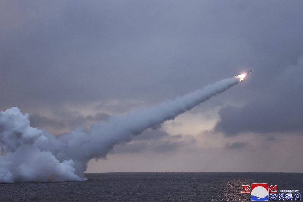 时隔2天 朝鲜又再发射多枚巡航导弹