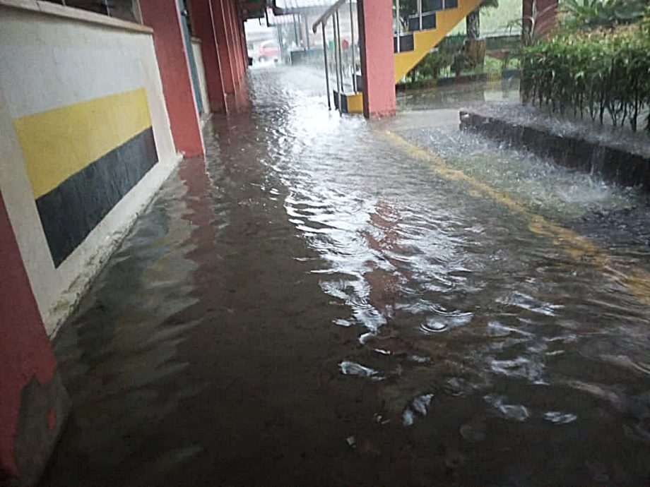 柔： 一场骤雨闪电水灾  古来县逾10户淹水