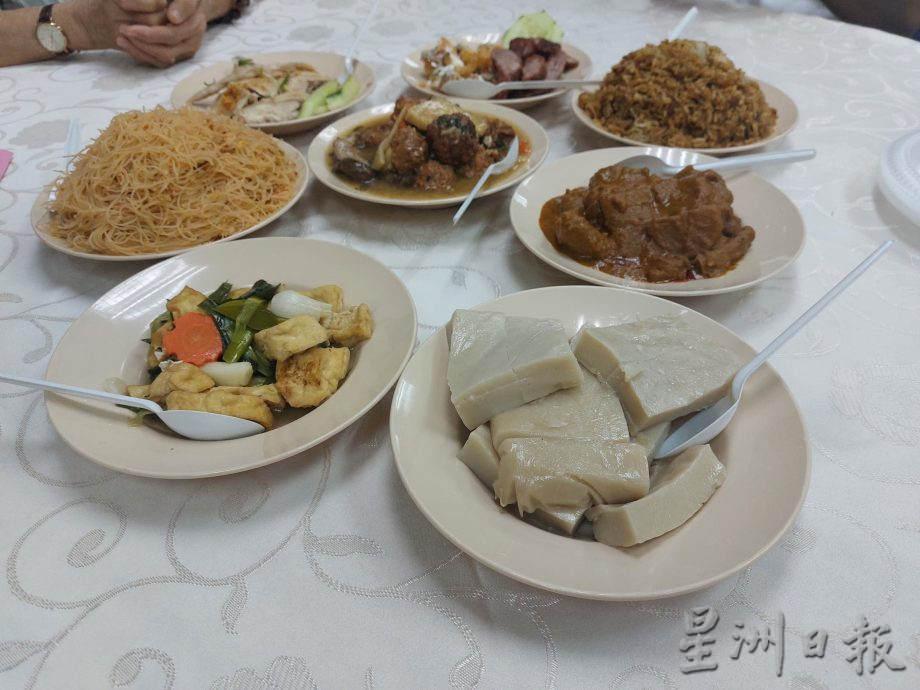 柔：新闻：安溪家乡菜聚餐会  福建美食汇聚乡情