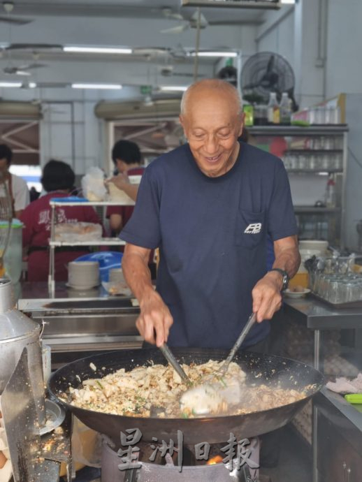 柔：食客指路（1月16日刊）：居銮人的童年记忆  Uncle炒菜头粿会回味无穷