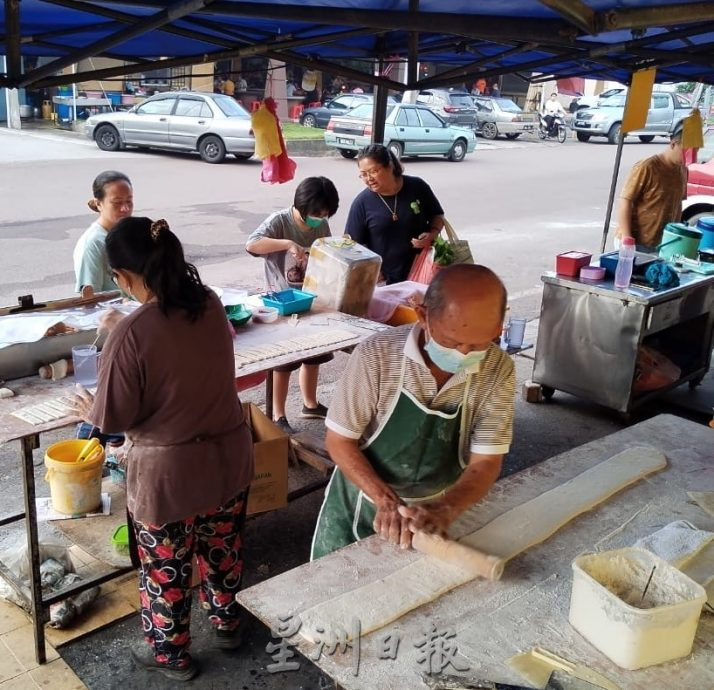 柔：食客指路：三合港油条（9/1见报）