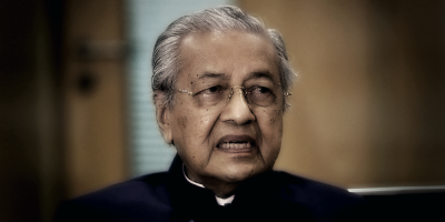 Mahathir condemns son’s questioning, blames govt