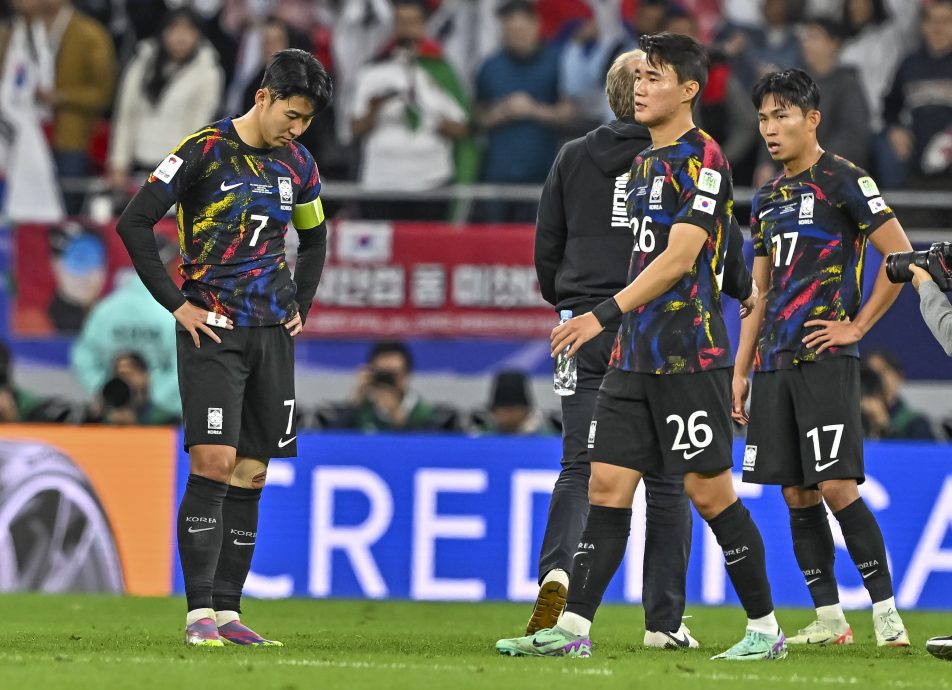 亚洲杯足球赛| 韩国延续64年冠军荒  主帅克林斯曼无意辞职