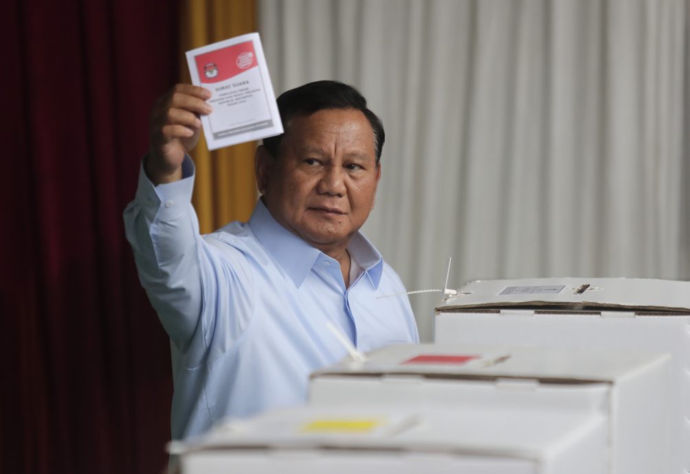印尼选举：普拉博沃、坎查尔和阿尼斯已完成投票
